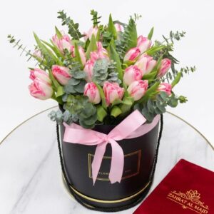 40 Pink tulip with accessories inside the round box