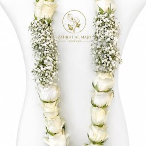 Garlend flowers white roses and baby breath