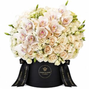 40pcs white spray roses with 30pcs white roses 10 stems astoma flower inside the box also all sizes available